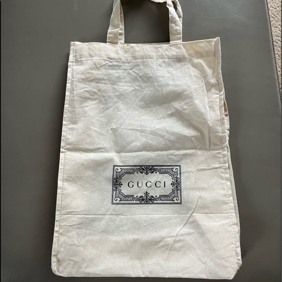 Gucci Handbags - GUCCI ( Brand New) linen top handle tote bag
